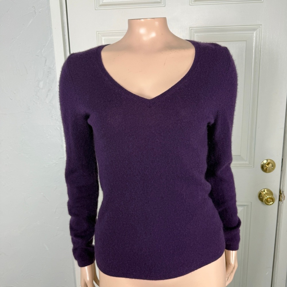 Ann Taylor Women's Sweater XSP Cashmere V-neck L/S Purple Career B12